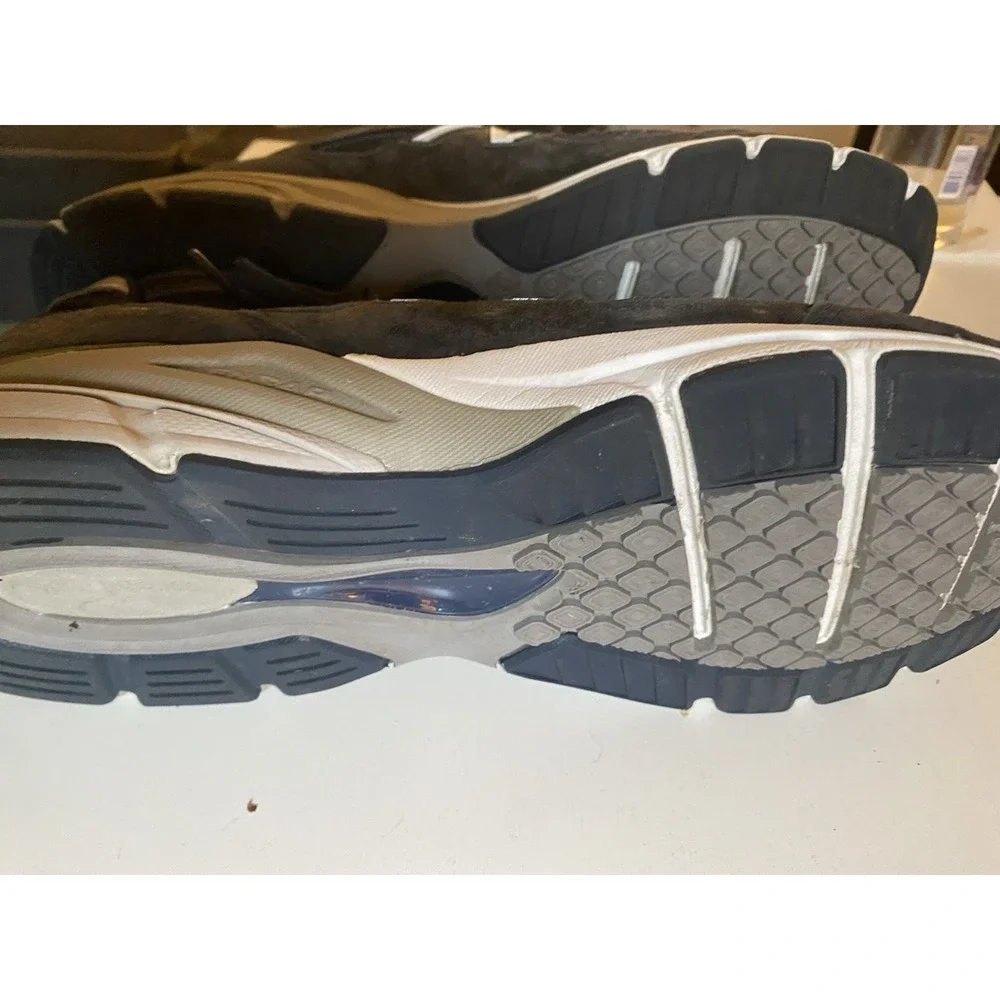 New‎ Balance 990v4 M990NV4 Navy Suede Retails $140 Size 14 Mens  Casual Shoes